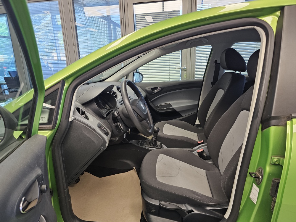 Seat Ibiza bei Hoffmann Automobile in Wolfsburg kaufen und sofort mitnehmen - Bild 15