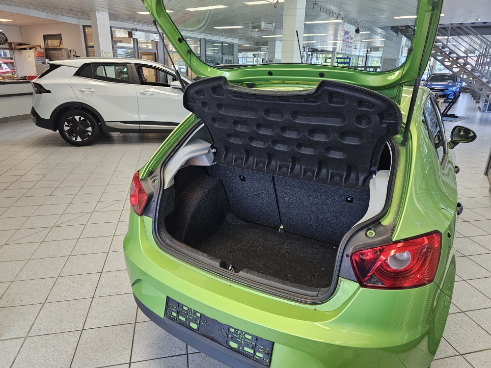 Seat Ibiza bei Hoffmann Automobile in Wolfsburg kaufen und sofort mitnehmen - Bild 2