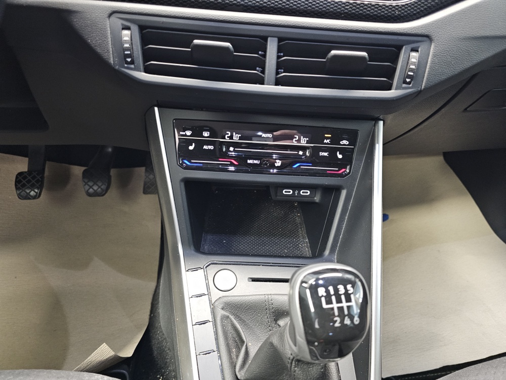 VW Taigo bei Hoffmann Automobile in Wolfsburg kaufen und sofort mitnehmen - Bild 8