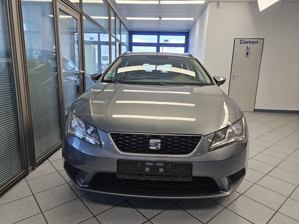 Seat Leon Sportstourer  ST bei Hoffmann Automobile in Wolfsburg kaufen und sofort mitnehmen - Bild 21