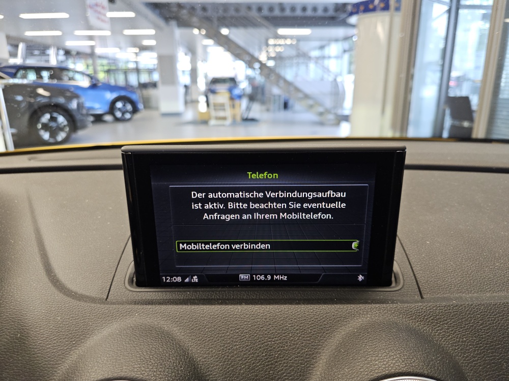 Audi A3 Cabrio bei Hoffmann Automobile in Wolfsburg kaufen und sofort mitnehmen - Bild 11