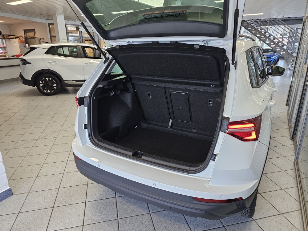 Skoda Karoq bei Hoffmann Automobile in Wolfsburg kaufen und sofort mitnehmen - Bild 2