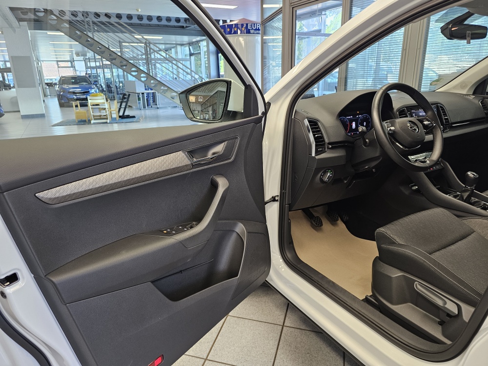 Skoda Karoq bei Hoffmann Automobile in Wolfsburg kaufen und sofort mitnehmen - Bild 25