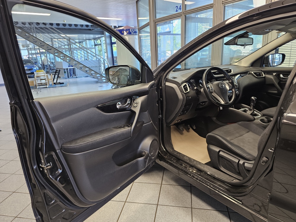 Nissan Qashqai bei Hoffmann Automobile in Wolfsburg kaufen und sofort mitnehmen - Bild 22