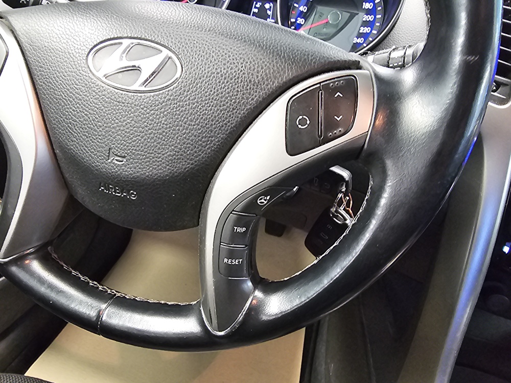 Hyundai i30 Kombi bei Hoffmann Automobile in Wolfsburg kaufen und sofort mitnehmen - Bild 10