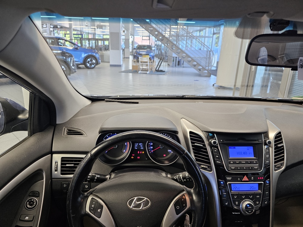 Hyundai i30 Kombi bei Hoffmann Automobile in Wolfsburg kaufen und sofort mitnehmen - Bild 13