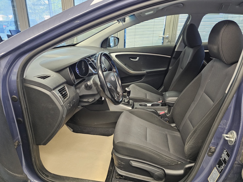 Hyundai i30 Kombi bei Hoffmann Automobile in Wolfsburg kaufen und sofort mitnehmen - Bild 15