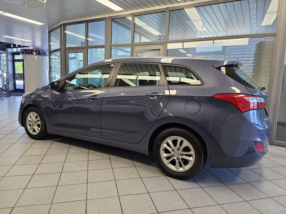Hyundai i30 Kombi bei Hoffmann Automobile in Wolfsburg kaufen und sofort mitnehmen - Bild 17