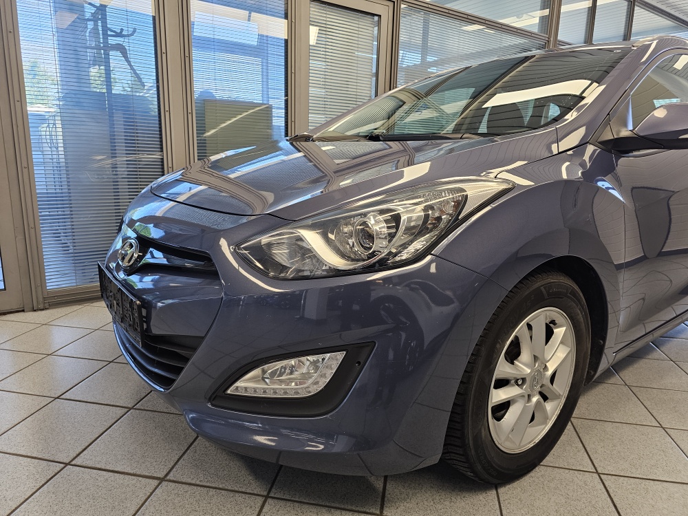 Hyundai i30 Kombi bei Hoffmann Automobile in Wolfsburg kaufen und sofort mitnehmen - Bild 18