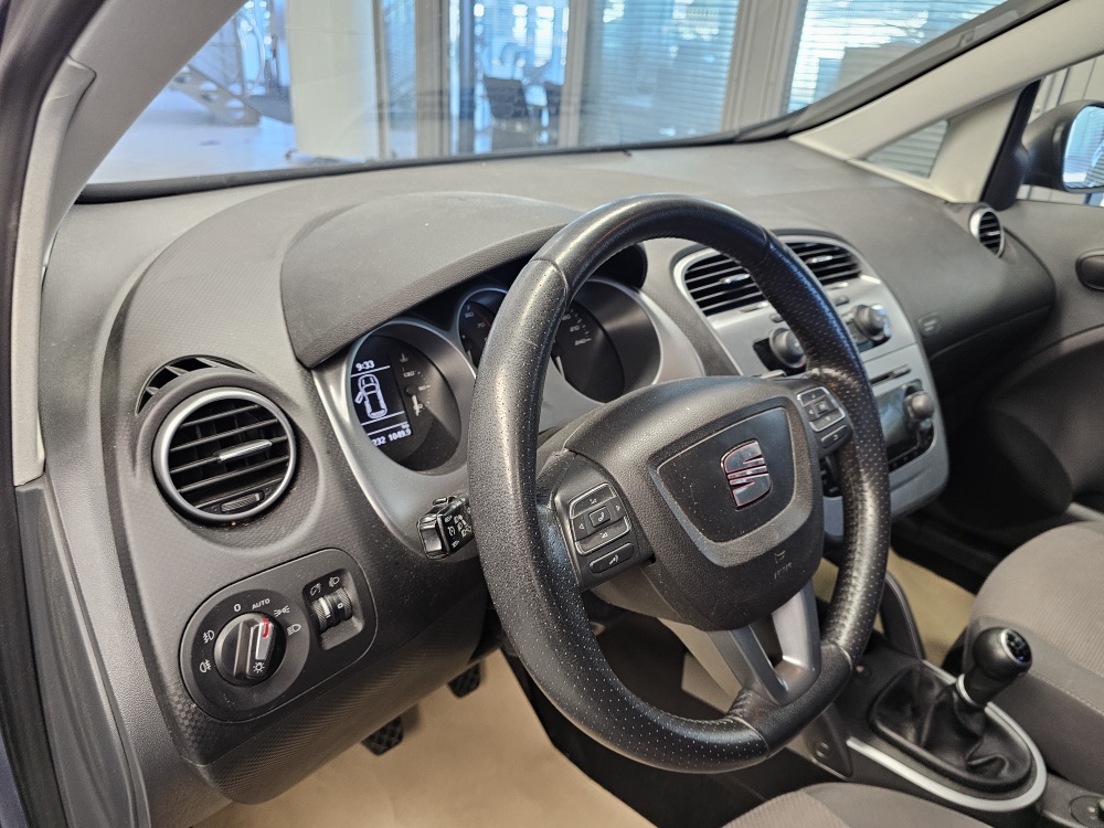 Seat Altea XL bei Hoffmann Automobile in Wolfsburg kaufen und sofort mitnehmen - Bild 12