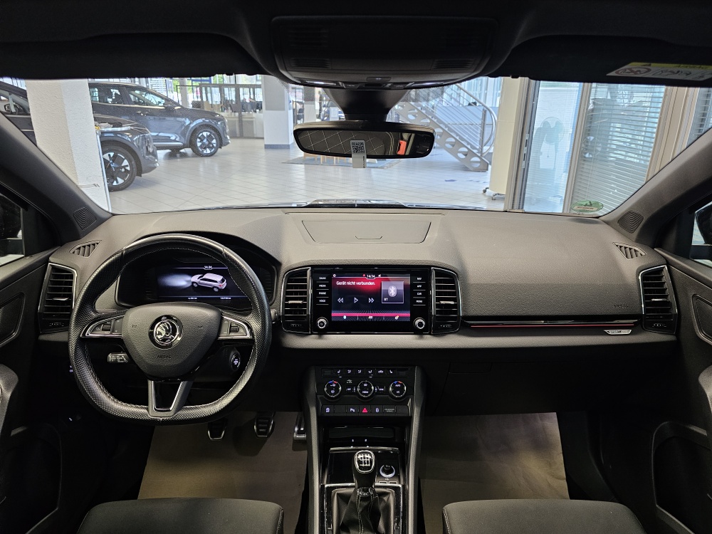 Skoda Karoq bei Hoffmann Automobile in Wolfsburg kaufen und sofort mitnehmen - Bild 11
