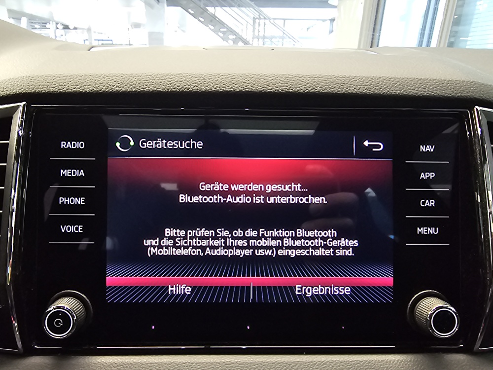 Skoda Karoq bei Hoffmann Automobile in Wolfsburg kaufen und sofort mitnehmen - Bild 18