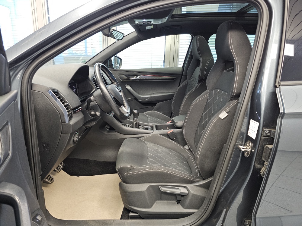 Skoda Karoq bei Hoffmann Automobile in Wolfsburg kaufen und sofort mitnehmen - Bild 29