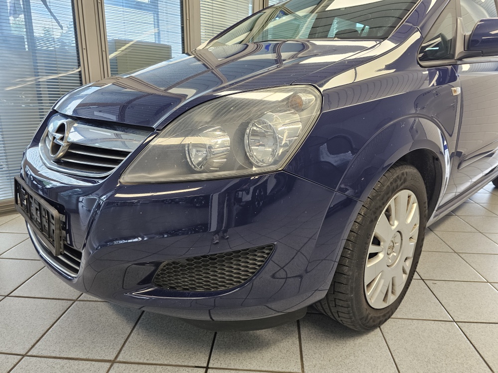 Opel Zafira bei Hoffmann Automobile in Wolfsburg kaufen und sofort mitnehmen - Bild 19