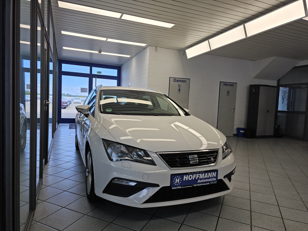 Seat Leon Sportstourer ST bei Hoffmann Automobile in Wolfsburg kaufen und sofort mitnehmen - Bild 22