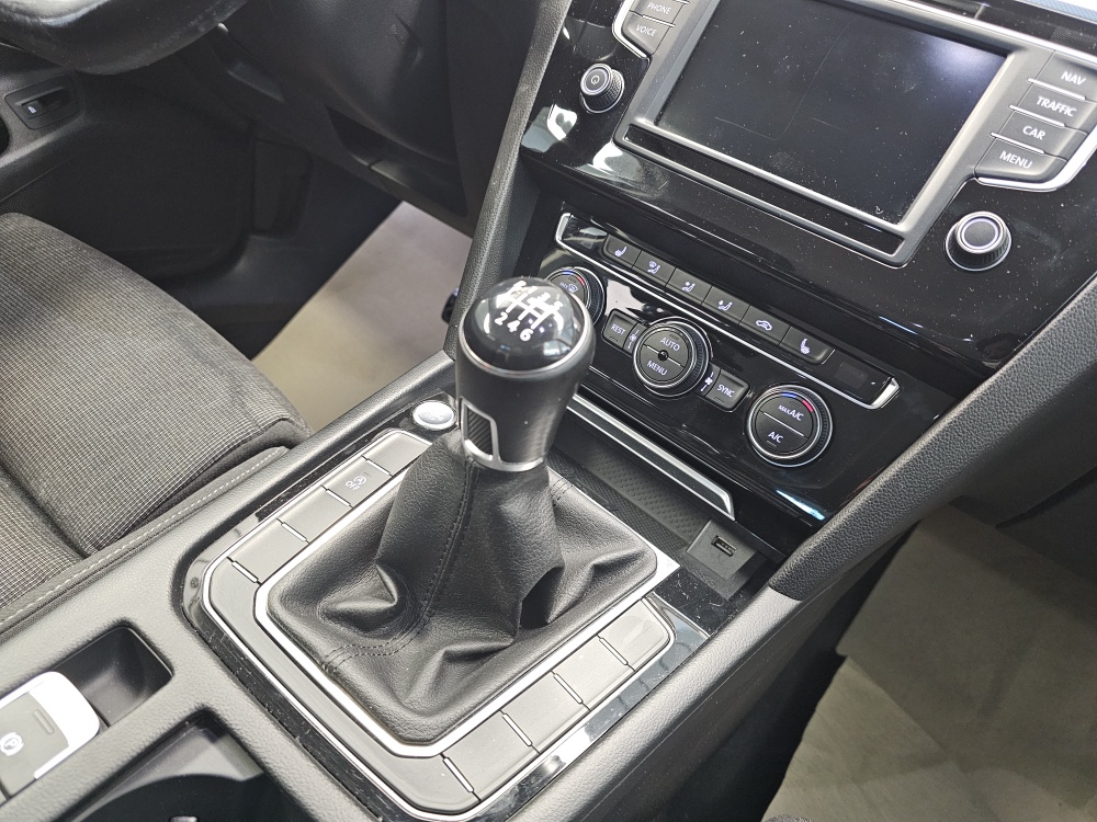VW Passat Variant bei Hoffmann Automobile in Wolfsburg kaufen und sofort mitnehmen - Bild 6