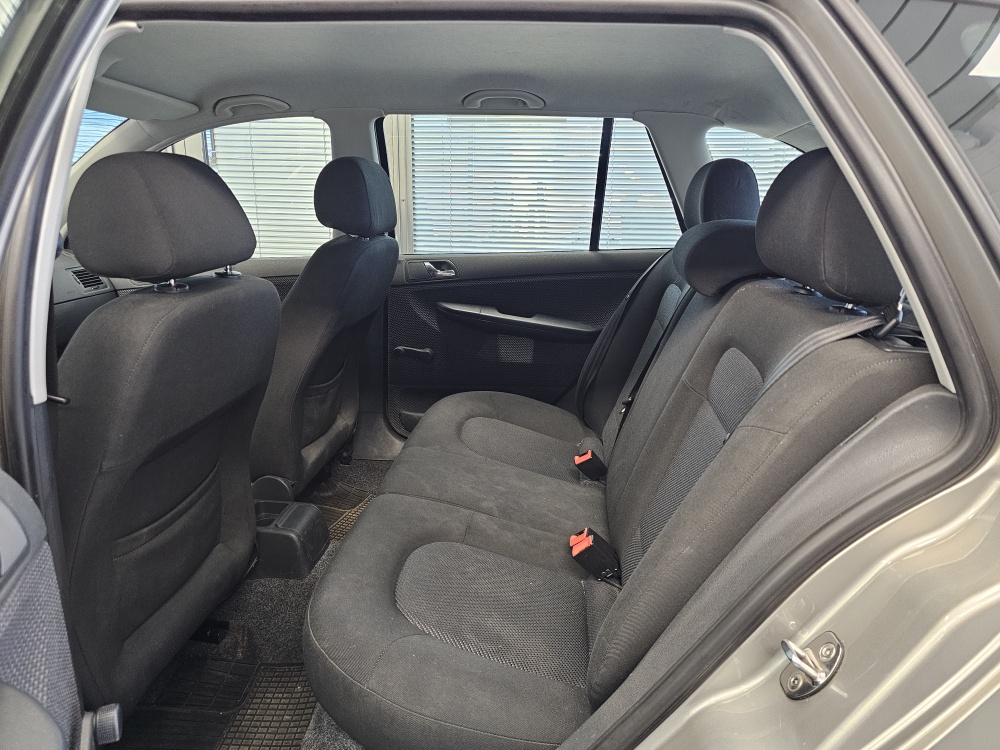 Skoda Fabia Combi bei Hoffmann Automobile in Wolfsburg kaufen und sofort mitnehmen - Bild 4