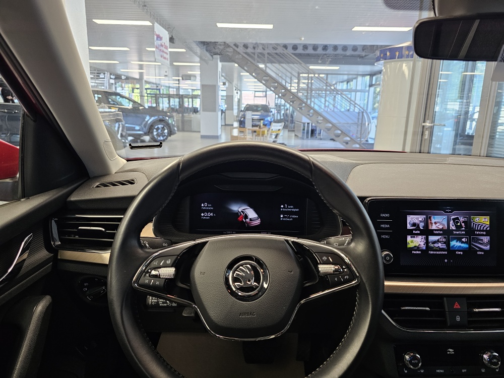 Skoda Kamiq bei Hoffmann Automobile in Wolfsburg kaufen und sofort mitnehmen - Bild 20