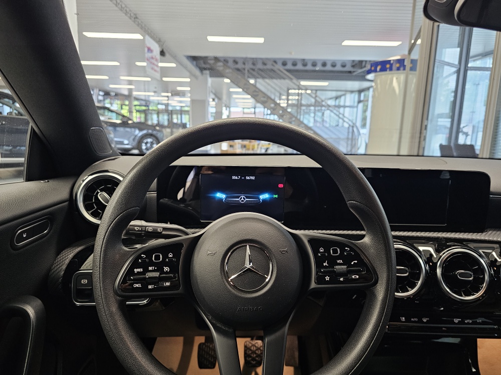 Mercedes-Benz CLA 180 Shooting Brake bei Hoffmann Automobile in Wolfsburg kaufen und sofort mitnehmen - Bild 22