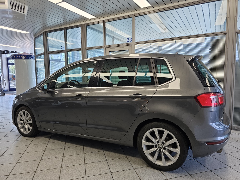 VW Golf Sportsvan bei Hoffmann Automobile in Wolfsburg kaufen und sofort mitnehmen - Bild 22