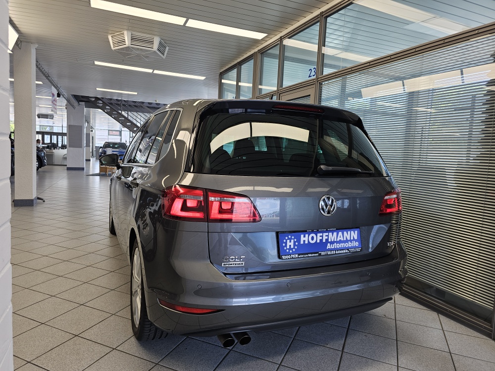 VW Golf Sportsvan bei Hoffmann Automobile in Wolfsburg kaufen und sofort mitnehmen - Bild 3