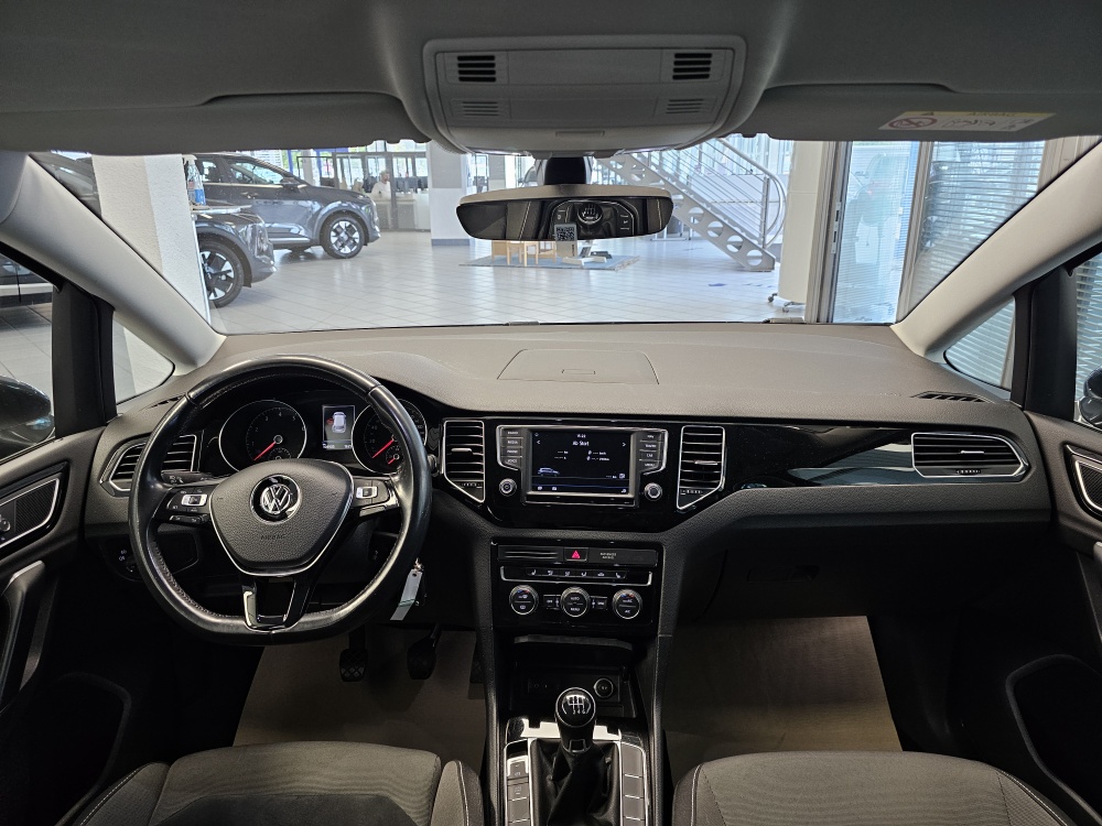 VW Golf Sportsvan bei Hoffmann Automobile in Wolfsburg kaufen und sofort mitnehmen - Bild 5