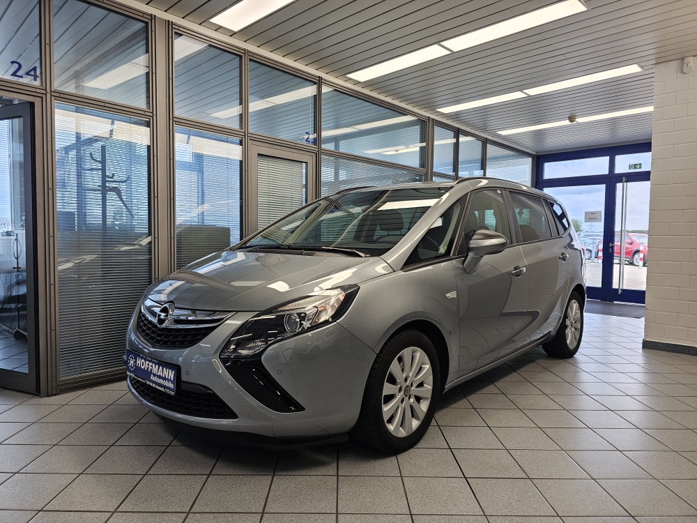 Opel Zafira Tourer bei Hoffmann Automobile in Wolfsburg kaufen und sofort mitnehmen - Bild 1