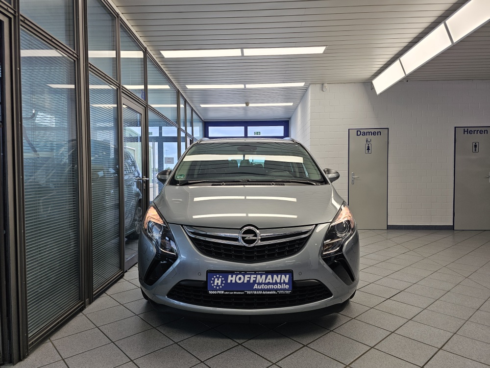 Opel Zafira Tourer bei Hoffmann Automobile in Wolfsburg kaufen und sofort mitnehmen - Bild 22