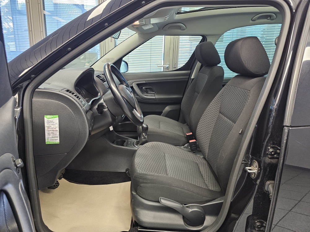 Skoda Roomster bei Hoffmann Automobile in Wolfsburg kaufen und sofort mitnehmen - Bild 17