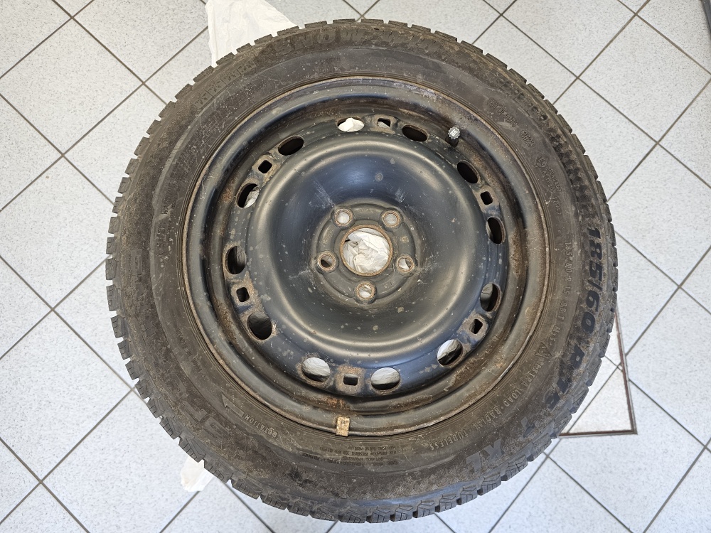 Skoda Roomster bei Hoffmann Automobile in Wolfsburg kaufen und sofort mitnehmen - Bild 6