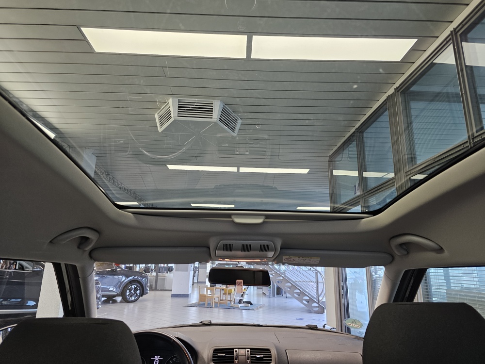 Skoda Roomster bei Hoffmann Automobile in Wolfsburg kaufen und sofort mitnehmen - Bild 8