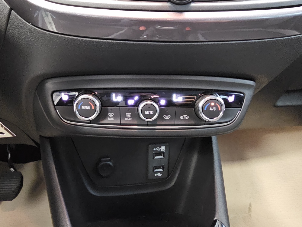 Opel Crossland (X) bei Hoffmann Automobile in Wolfsburg kaufen und sofort mitnehmen - Bild 7