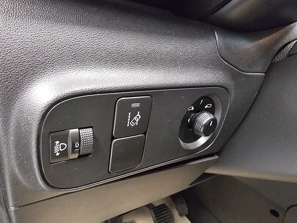 Citroen C3 bei Hoffmann Automobile in Wolfsburg kaufen und sofort mitnehmen - Bild 14