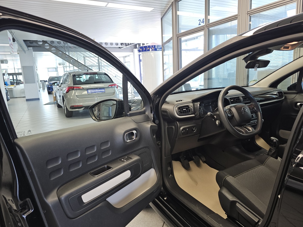 Citroen C3 bei Hoffmann Automobile in Wolfsburg kaufen und sofort mitnehmen - Bild 16