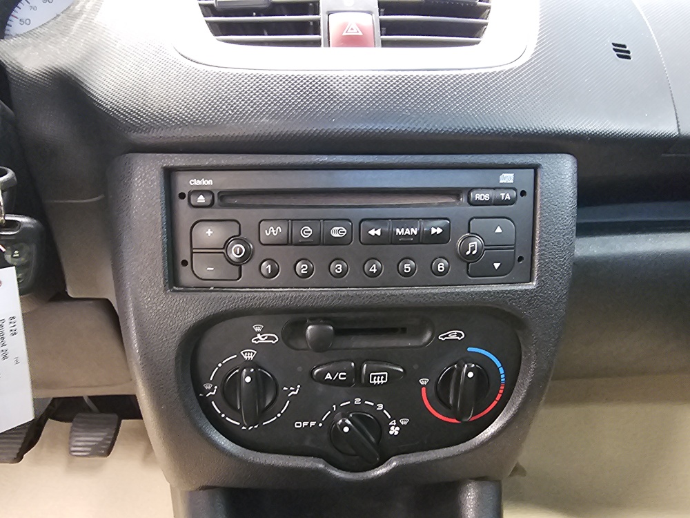 Peugeot 206 bei Hoffmann Automobile in Wolfsburg kaufen und sofort mitnehmen - Bild 5
