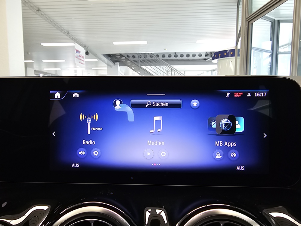 Mercedes-Benz EQA 250+ bei Hoffmann Automobile in Wolfsburg kaufen und sofort mitnehmen - Bild 12