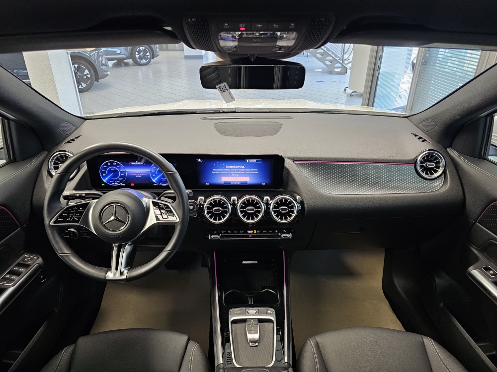 Mercedes-Benz EQA 250+ bei Hoffmann Automobile in Wolfsburg kaufen und sofort mitnehmen - Bild 8