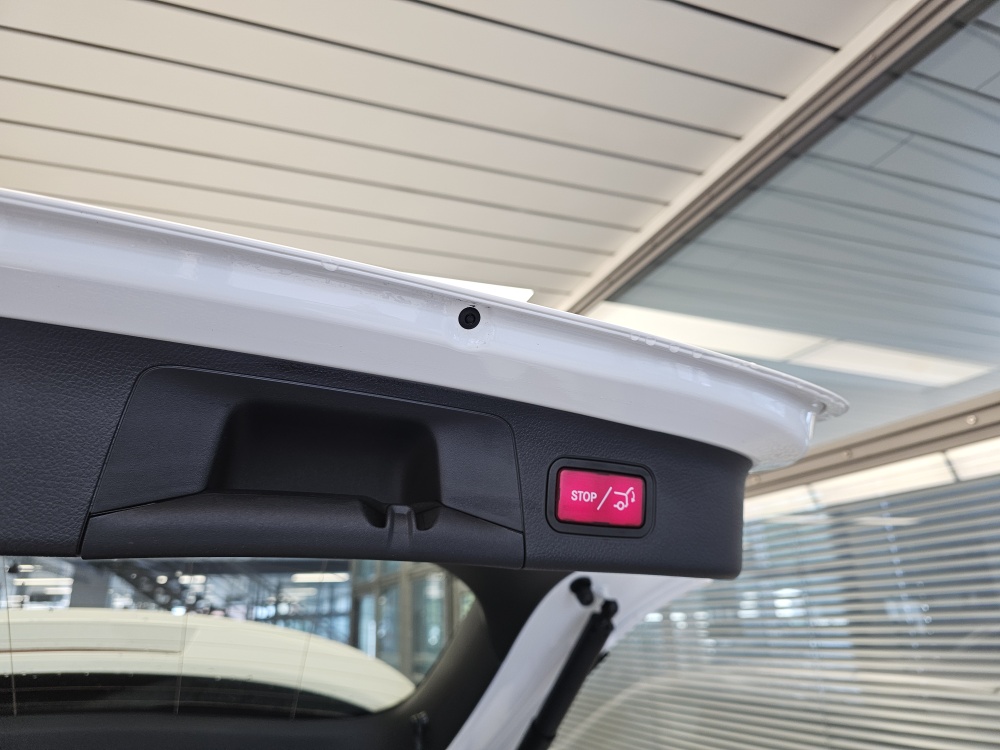 Mercedes-Benz EQA 250+ bei Hoffmann Automobile in Wolfsburg kaufen und sofort mitnehmen - Bild 3