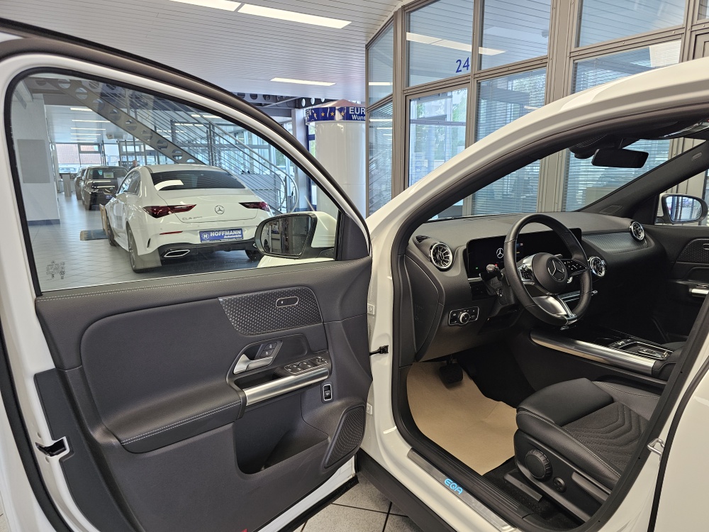 Mercedes-Benz EQA 250+ bei Hoffmann Automobile in Wolfsburg kaufen und sofort mitnehmen - Bild 31