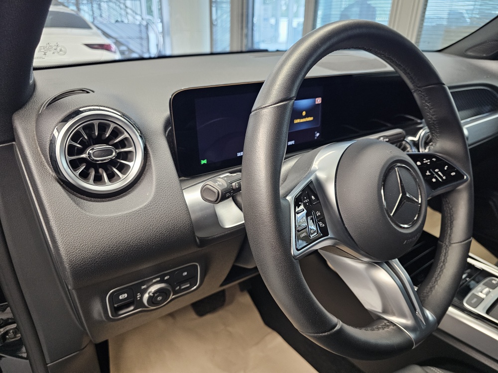 Mercedes-Benz EQB 250+ bei Hoffmann Automobile in Wolfsburg kaufen und sofort mitnehmen - Bild 29