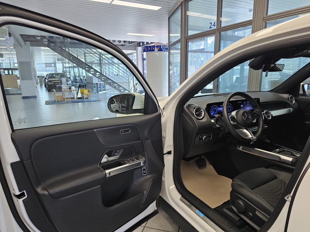 Mercedes-Benz EQB 250+ bei Hoffmann Automobile in Wolfsburg kaufen und sofort mitnehmen - Bild 32