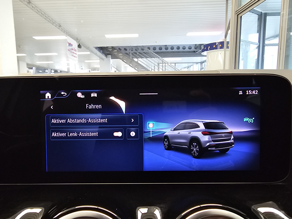 Mercedes-Benz EQA 250+ bei Hoffmann Automobile in Wolfsburg kaufen und sofort mitnehmen - Bild 19