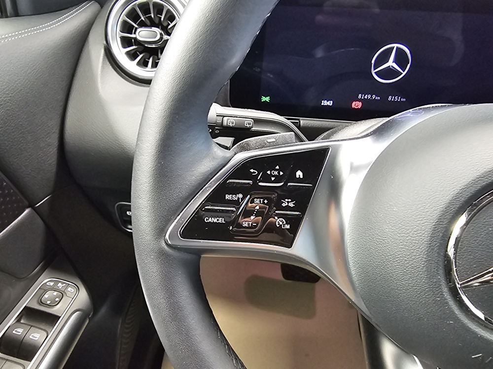 Mercedes-Benz EQA 250+ bei Hoffmann Automobile in Wolfsburg kaufen und sofort mitnehmen - Bild 24