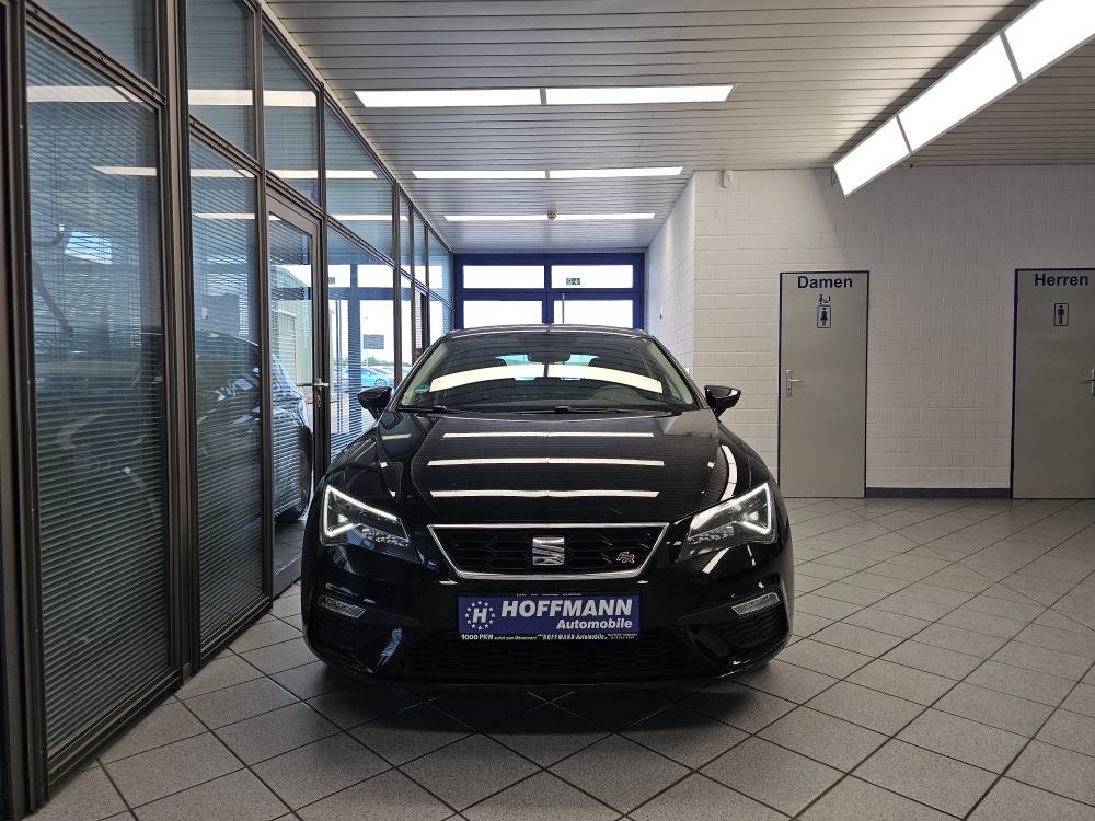 Seat Leon bei Hoffmann Automobile in Wolfsburg kaufen und sofort mitnehmen - Bild 25