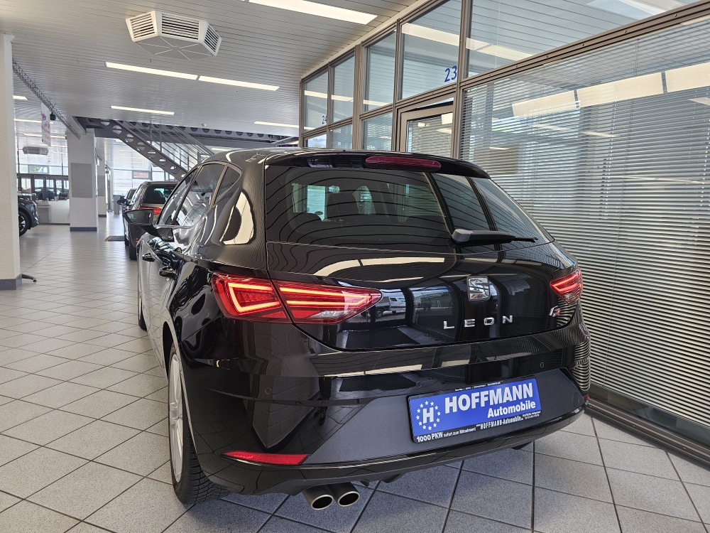 Seat Leon bei Hoffmann Automobile in Wolfsburg kaufen und sofort mitnehmen - Bild 3