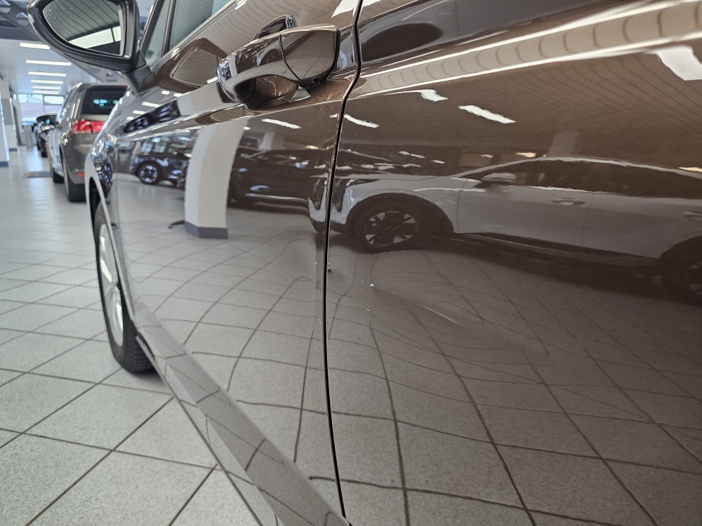 VW Touran bei Hoffmann Automobile in Wolfsburg kaufen und sofort mitnehmen - Bild 24