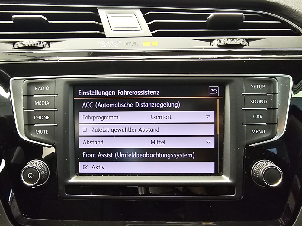 VW Touran bei Hoffmann Automobile in Wolfsburg kaufen und sofort mitnehmen - Bild 7