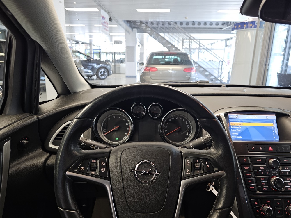 Opel Astra bei Hoffmann Automobile in Wolfsburg kaufen und sofort mitnehmen - Bild 13