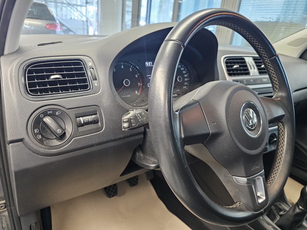 VW Polo bei Hoffmann Automobile in Wolfsburg kaufen und sofort mitnehmen - Bild 15
