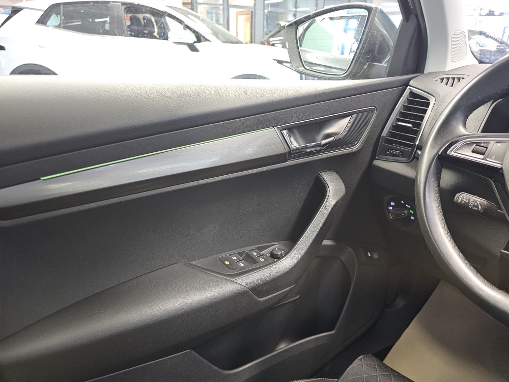 Skoda Karoq bei Hoffmann Automobile in Wolfsburg kaufen und sofort mitnehmen - Bild 21
